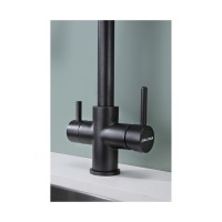 Смеситель Paulmark Lange La214212-BLM для кухонной мойки, под фильтр, с выдвижным изливом, черный