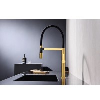 Смеситель Paulmark Leader Le214101-BG для кухонной мойки, с гибким изливом, цвет брашированное золото