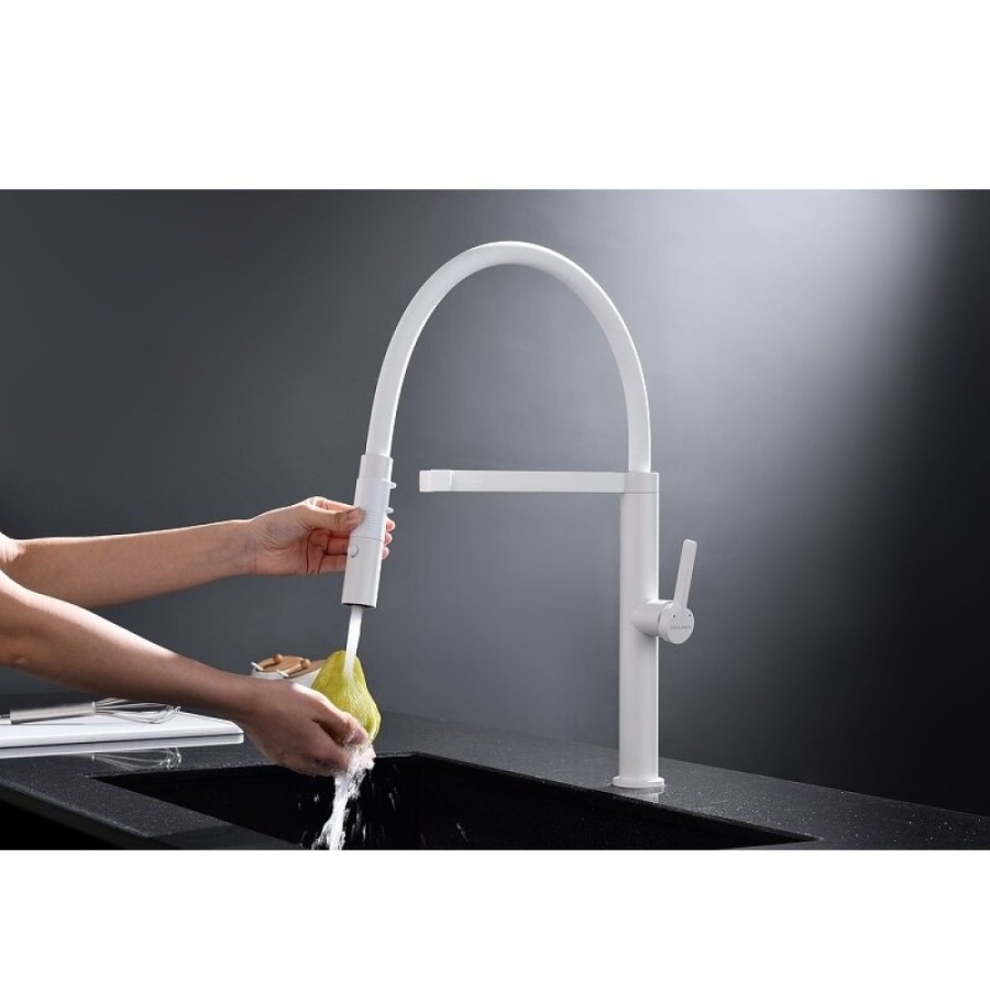 Смеситель Paulmark Leader Le214101-WH для кухонной мойки, с гибким изливом, цвет белый матовый