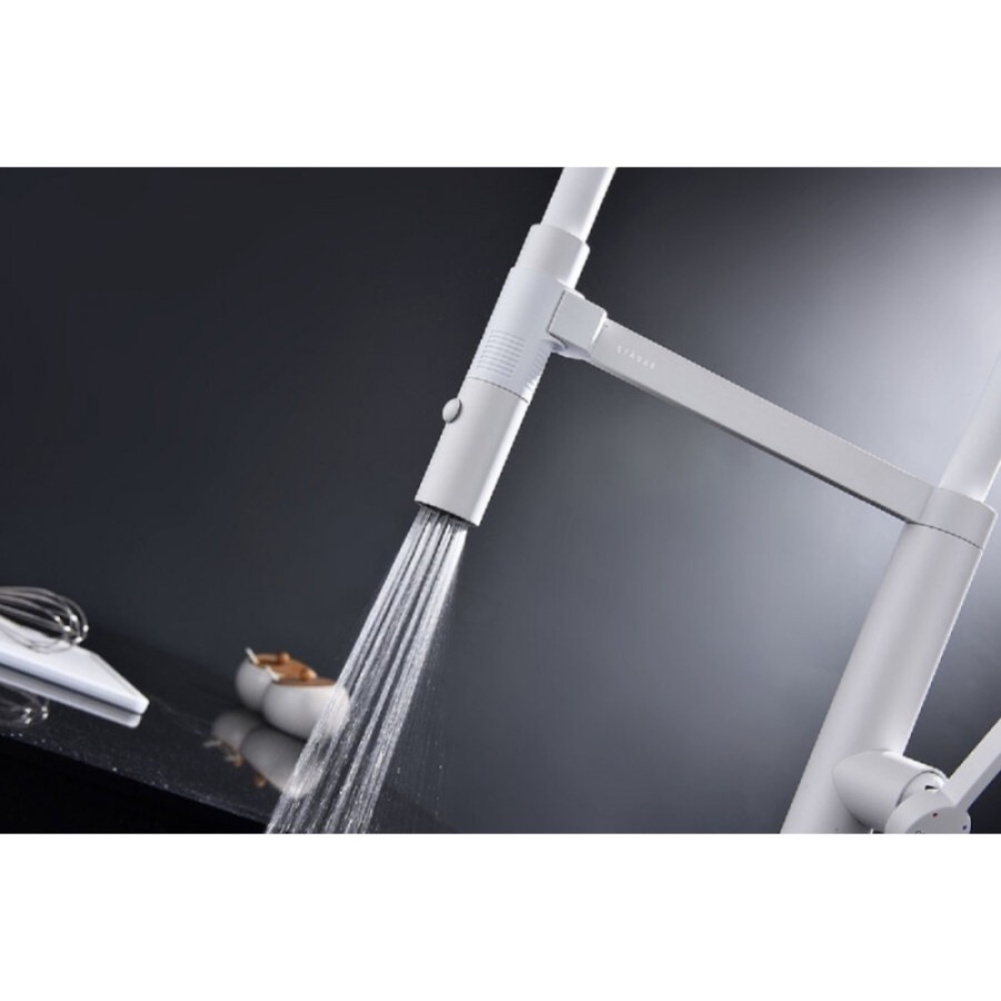 Смеситель Paulmark Leader Le214101-WH для кухонной мойки, с гибким изливом, цвет белый матовый