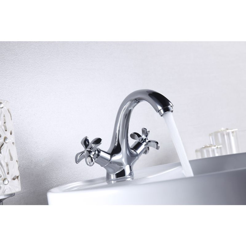 Смеситель для раковины Lemark Flora LM0106C Хром