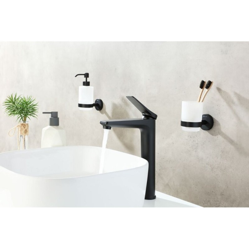 Смеситель для раковины Lemark Bronx LM3709BL, с донным клапаном, черный