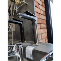 Смеситель для раковины Lemark Bronx LM3709GM, с донным клапаном, графит