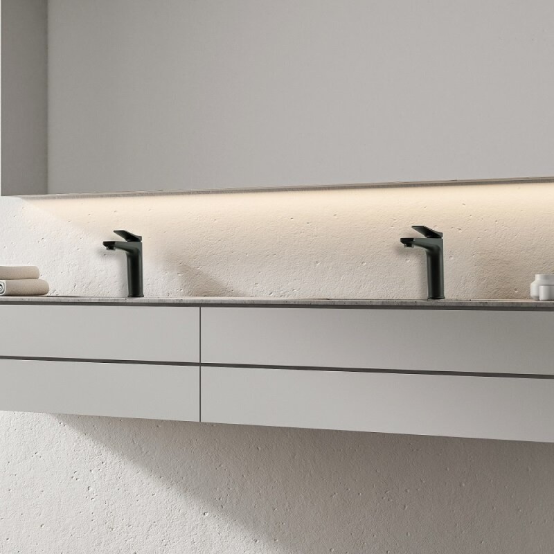 Смеситель для раковины Lemark Bronx LM3737BL, с донным клапаном, черный