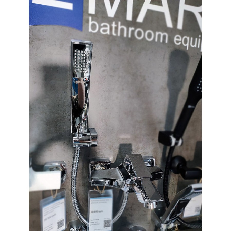 Смеситель Lemark Unit LM4502C для ванны