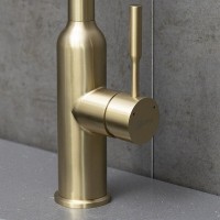 Смеситель для кухонной мойки Lemark Expert LM5079LGN, золото