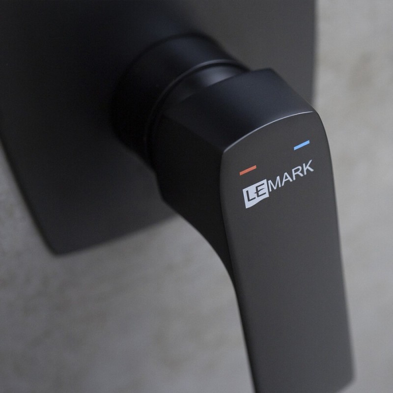 Душевая система Lemark Ursus LM7222BL, цвет чёрный