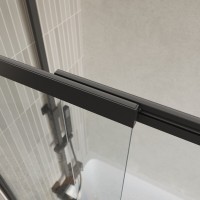 Шторка на ванну BelBagno LUCE-VF-11-100/145-C-NERO, 100 см, стекло прозрачное, профиль черный матовый