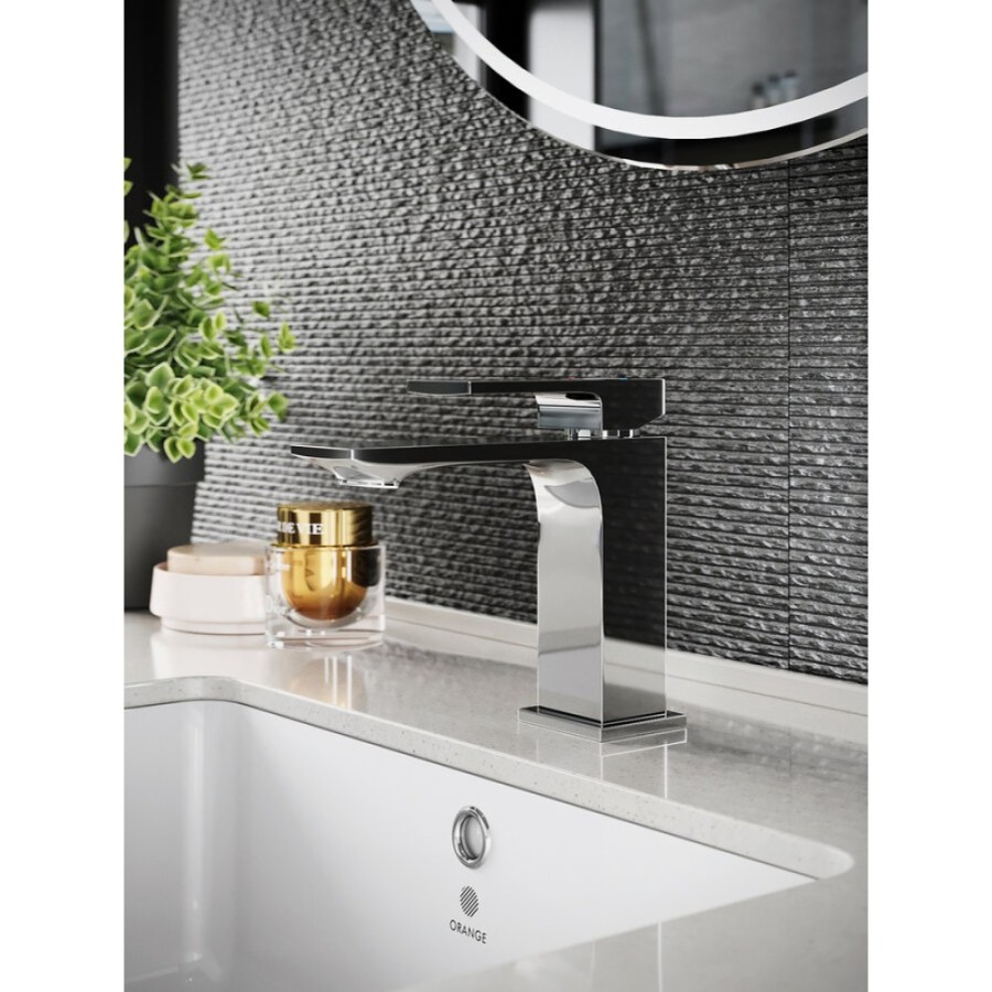 Смеситель Orange Lutz M04-021cr для раковины, хром