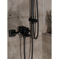 Душевая система Orange Lutz M04-932b с фиксированным изливом, черный матовый