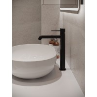 Смеситель Orange Karl M05-121b для раковины, черный матовый