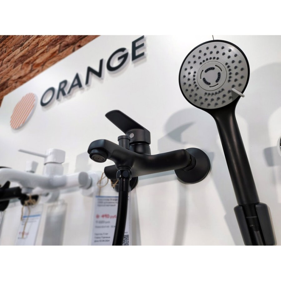 Смеситель Orange Loop M26-100B для ванны и душа, черный матовый