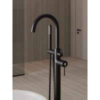 Смеситель Orange Steel для ванны, напольный, черный матовый, M99-336b