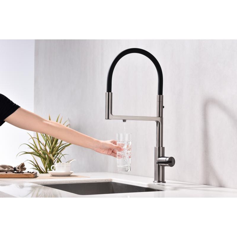 Смеситель для кухни Paulmark Tornado To213402-B Беретта