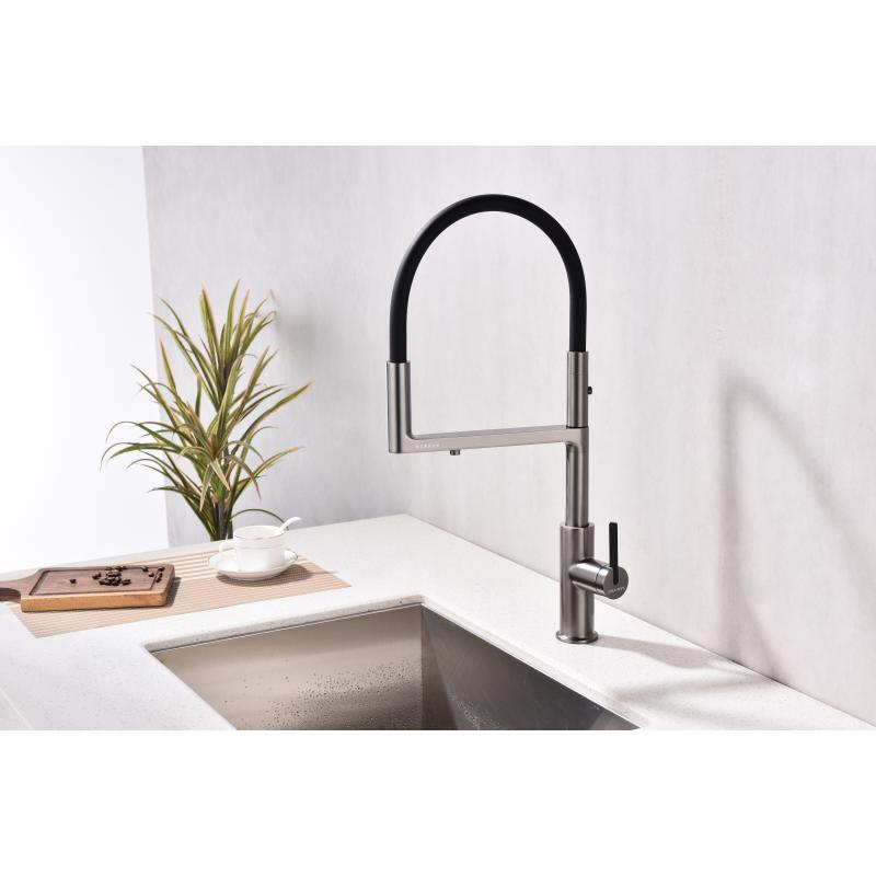 Смеситель для кухни Paulmark Tornado To213402-B Беретта