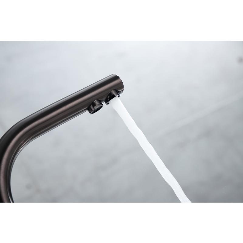 Смеситель для кухни Paulmark Essen Es213011-GM Вороненая сталь