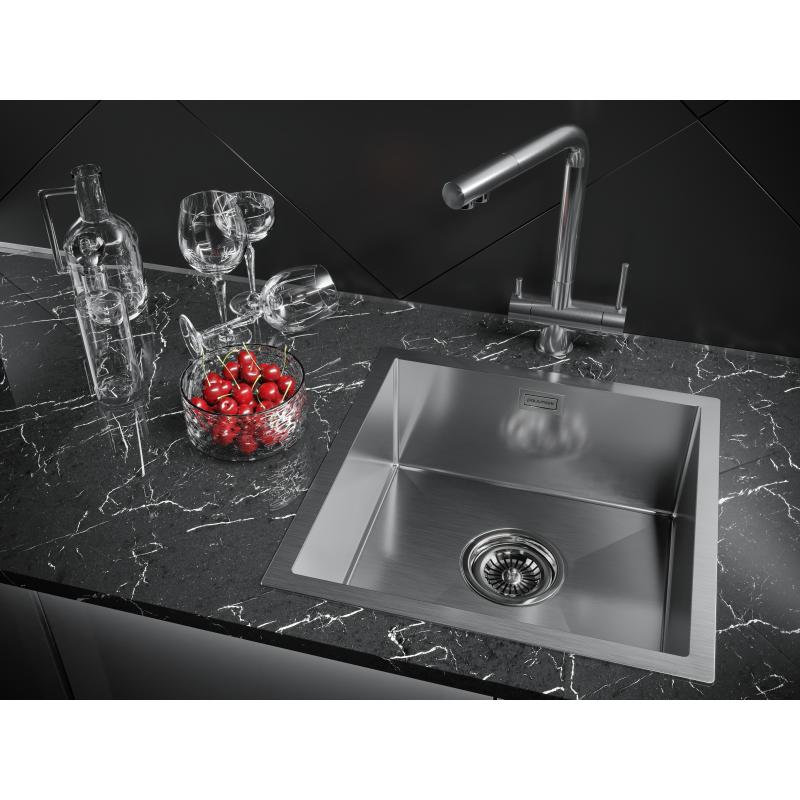 Смеситель для кухни Paulmark Skalen Sk213020-SS Нержавеющая сталь