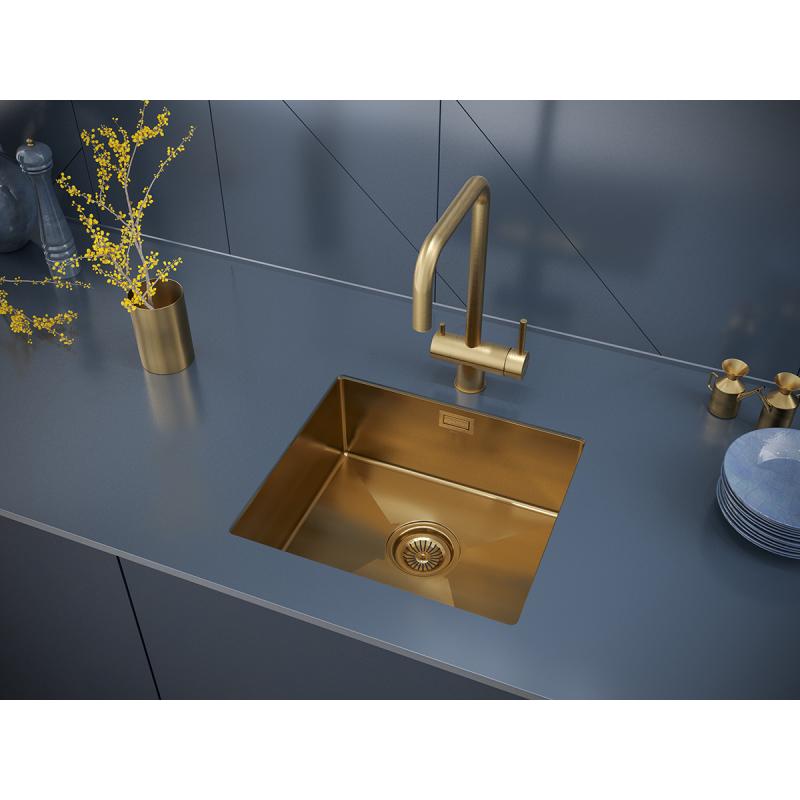 Смеситель для кухни Paulmark Wetter We213030-BG Брашированное золото