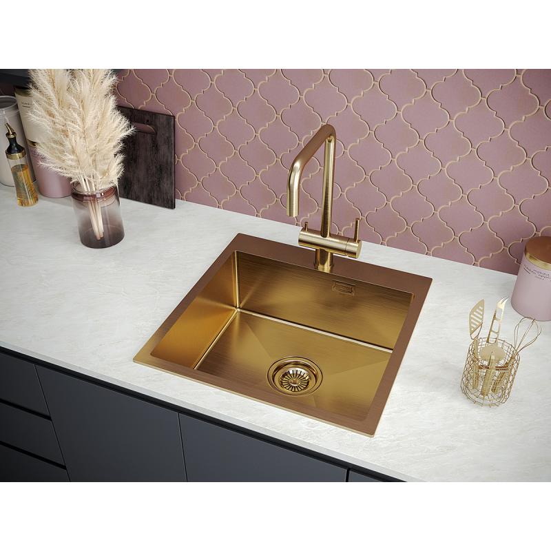 Смеситель для кухни Paulmark Wetter We213030-BG Брашированное золото