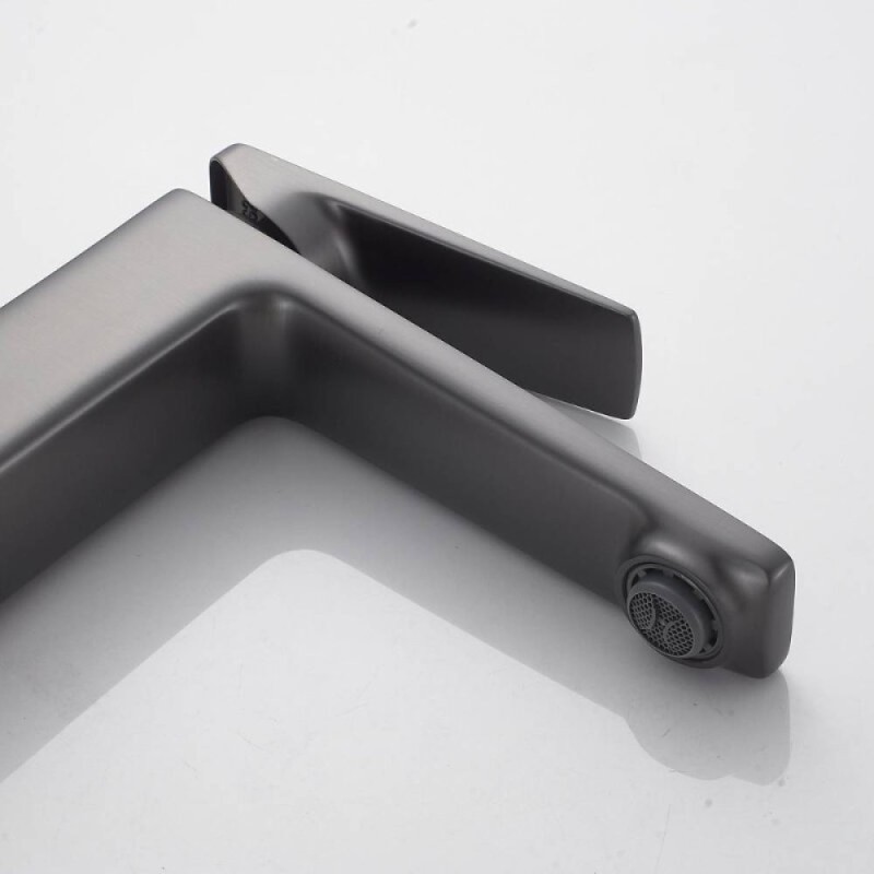 Смеситель для раковины Shevanik S8901T-1, цвет вороненая сталь, gunmetal