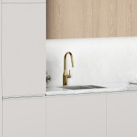 Смеситель для кухонной мойки Sancos Grand SC4002BG, с выдвижным изливом, цвет золото брашированное, PVD покрытие