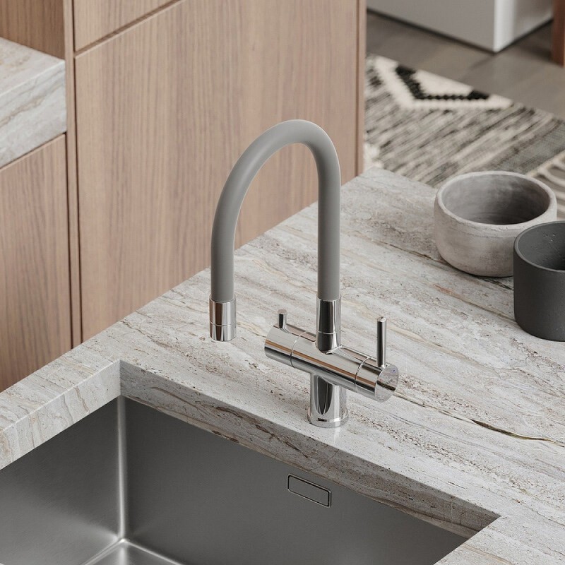 Смеситель для кухонной мойки Sancos Lucia SC4004CH, с подключением к фильтру, с гибким изливом, цвет хром