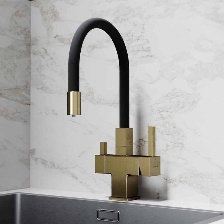 Смеситель для кухонной мойки Sancos Arno SC4005BG, с подключением к фильтру, с гибким изливом, цвет золото брашированное, PVD покрытие