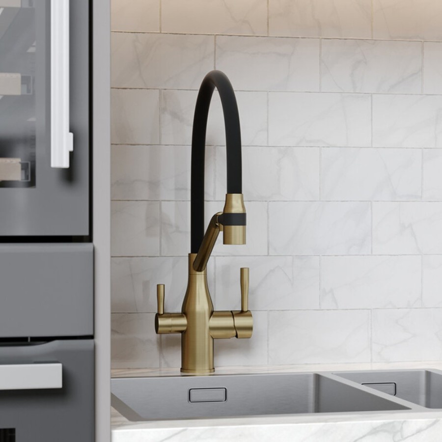 Смеситель для кухонной мойки Sancos Orta SC4008BG, с подключением к фильтру, с гибким изливом, цвет золото брашированное, PVD покрытие