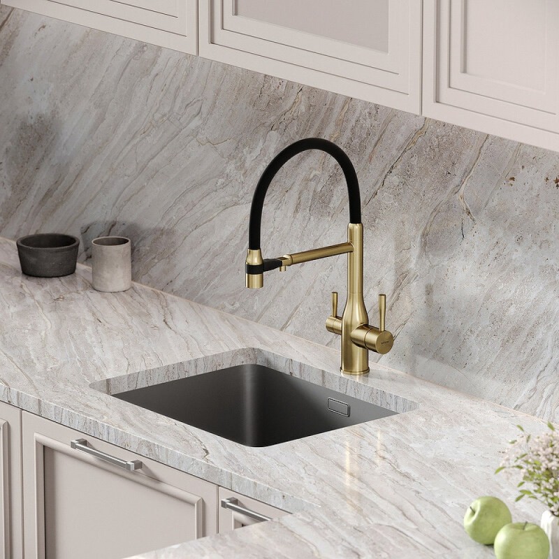 Смеситель для кухонной мойки Sancos Garda SC4009BG, с подключением к фильтру, с гибким изливом, цвет золото брашированное, PVD покрытие