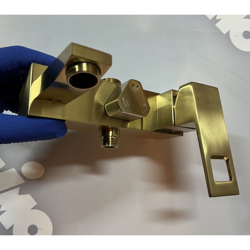 Душевая система Timo Briana SX-7130/17 Золото матовое