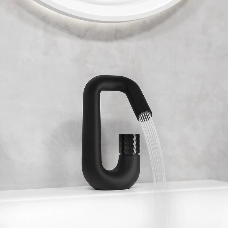 Смеситель для раковины Iddis Twist TWIBLBTi01, черный матовый