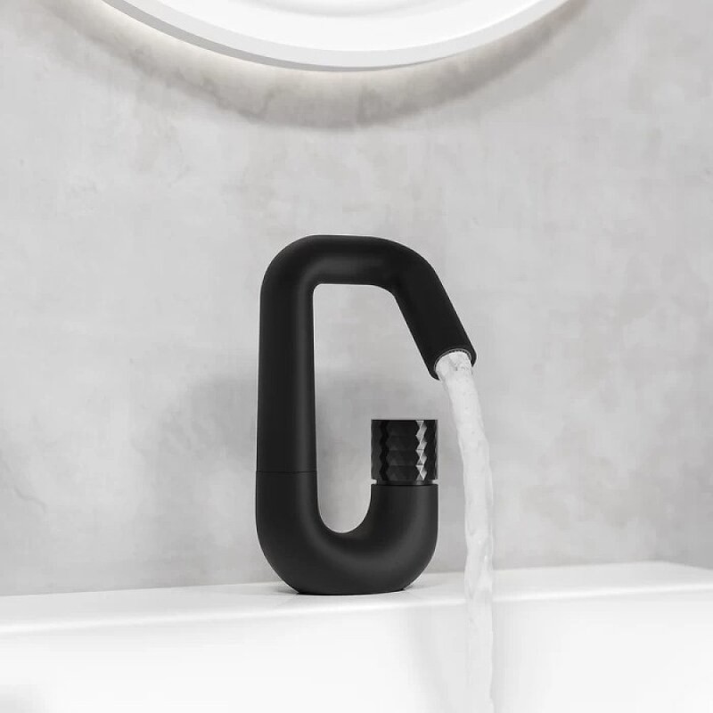 Смеситель для раковины Iddis Twist TWIBLBTi01, черный матовый