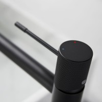 Смеситель Vincea Desire VBF-1D2MB для накладной раковины, высокий, черный матовый