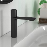 Смеситель Vincea Vogue VBF-4V3MB, для раковины, цвет черный матовый