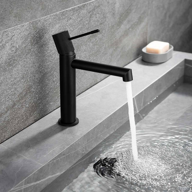 Смеситель для раковины Vincea Desire VBF-1D1MB , черный