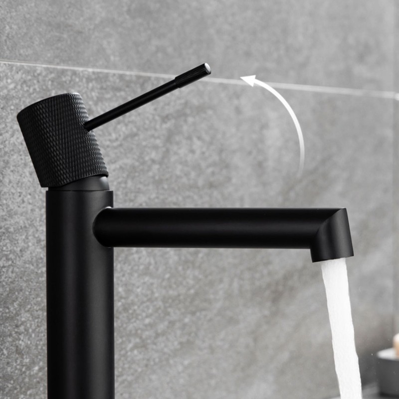 Смеситель для раковины Vincea Desire VBF-1D1MB , черный